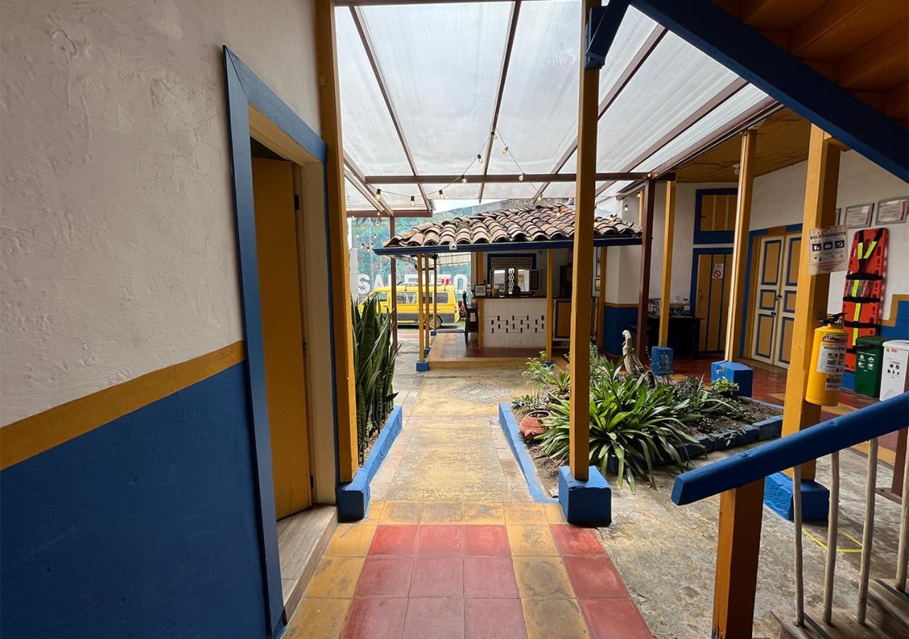 Hostal Ciudad De Segorbe Salento Exterior foto