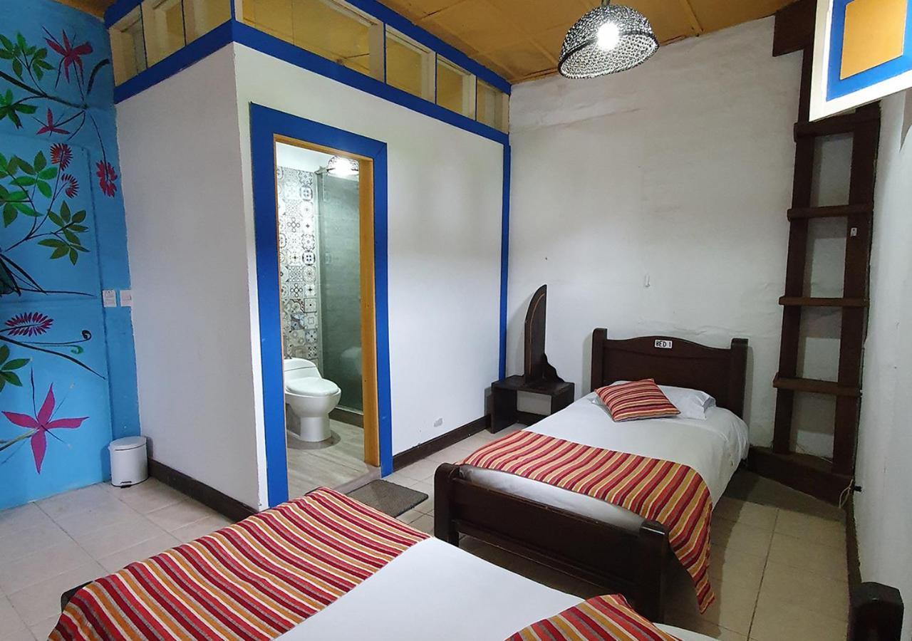 Hostal Ciudad De Segorbe Salento Exterior foto